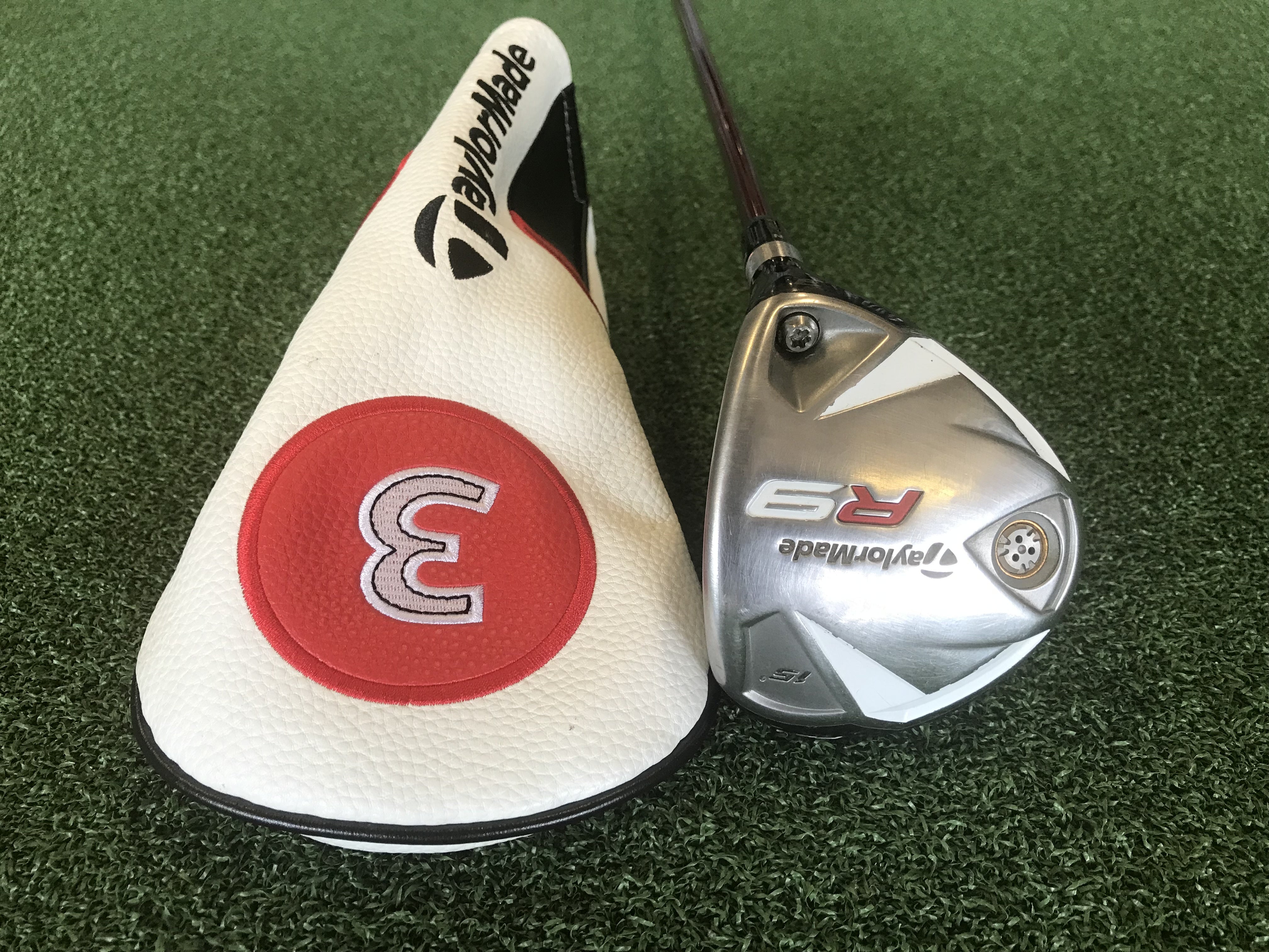 2009 TaylorMade R9 15° 3 Wood With Headcover