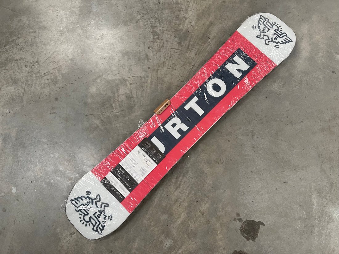 2020 Burton Free Thinker 154cm Men's Snowboard *Like New*
