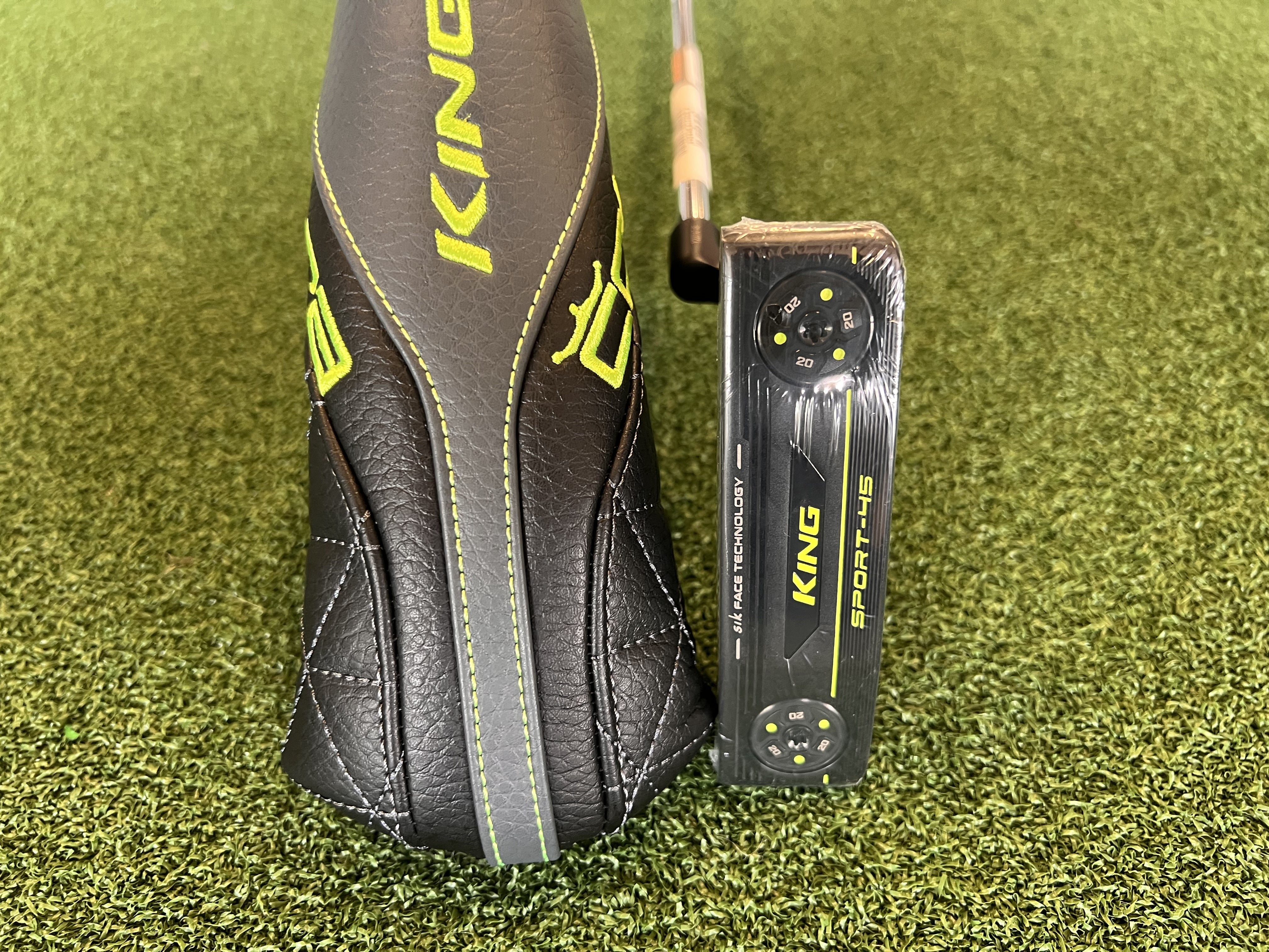 Cobra King Sport-45 Putter with Headcover 34