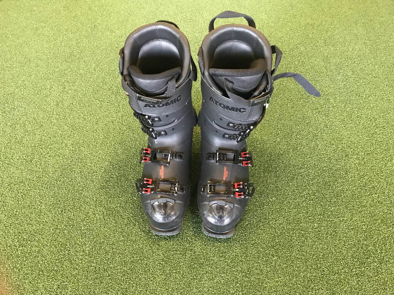 Atomic Hawx 130S Magna 27-27.5cm Ski Boots