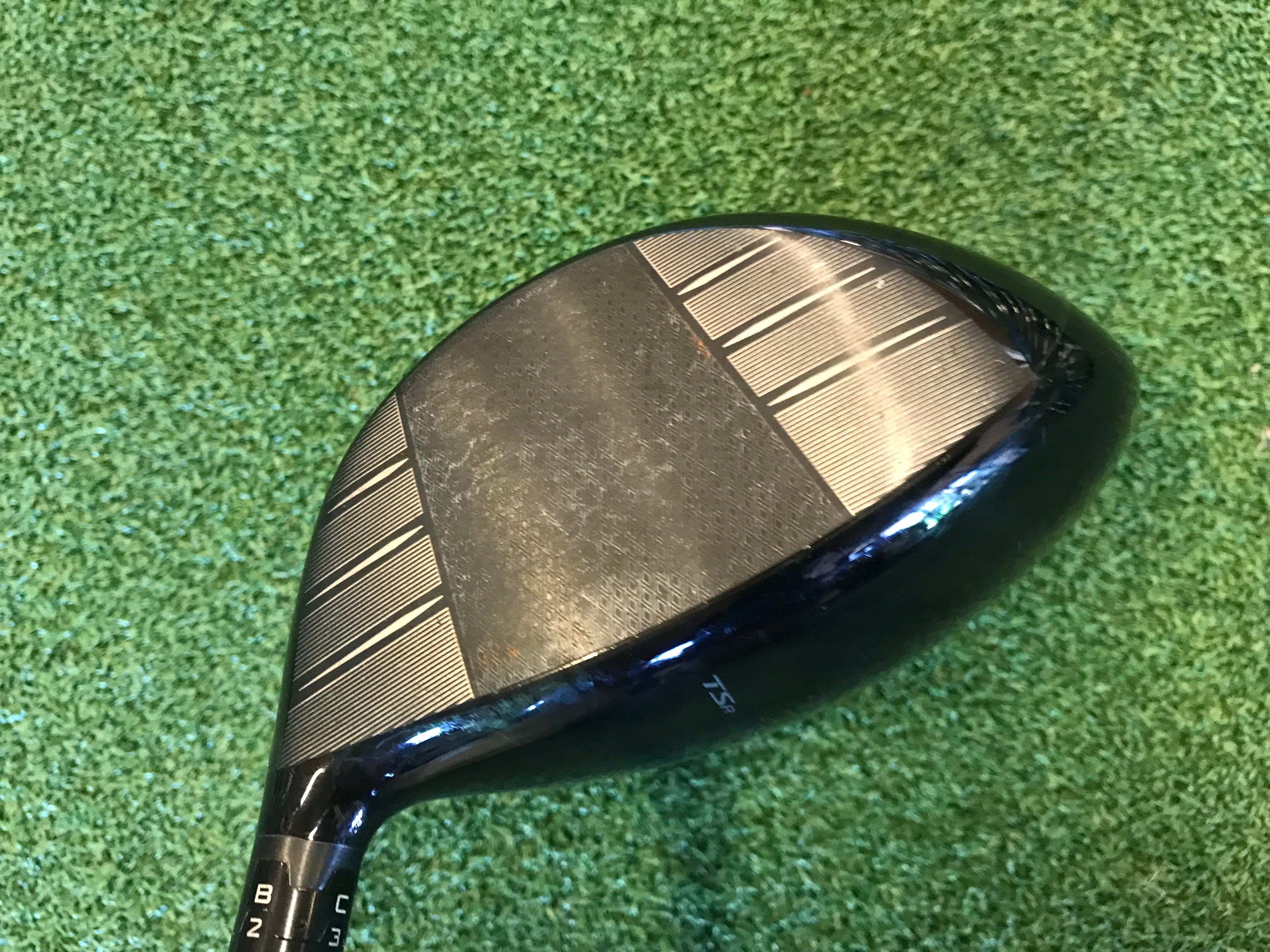 2022 Titleist TSR3 10° Driver