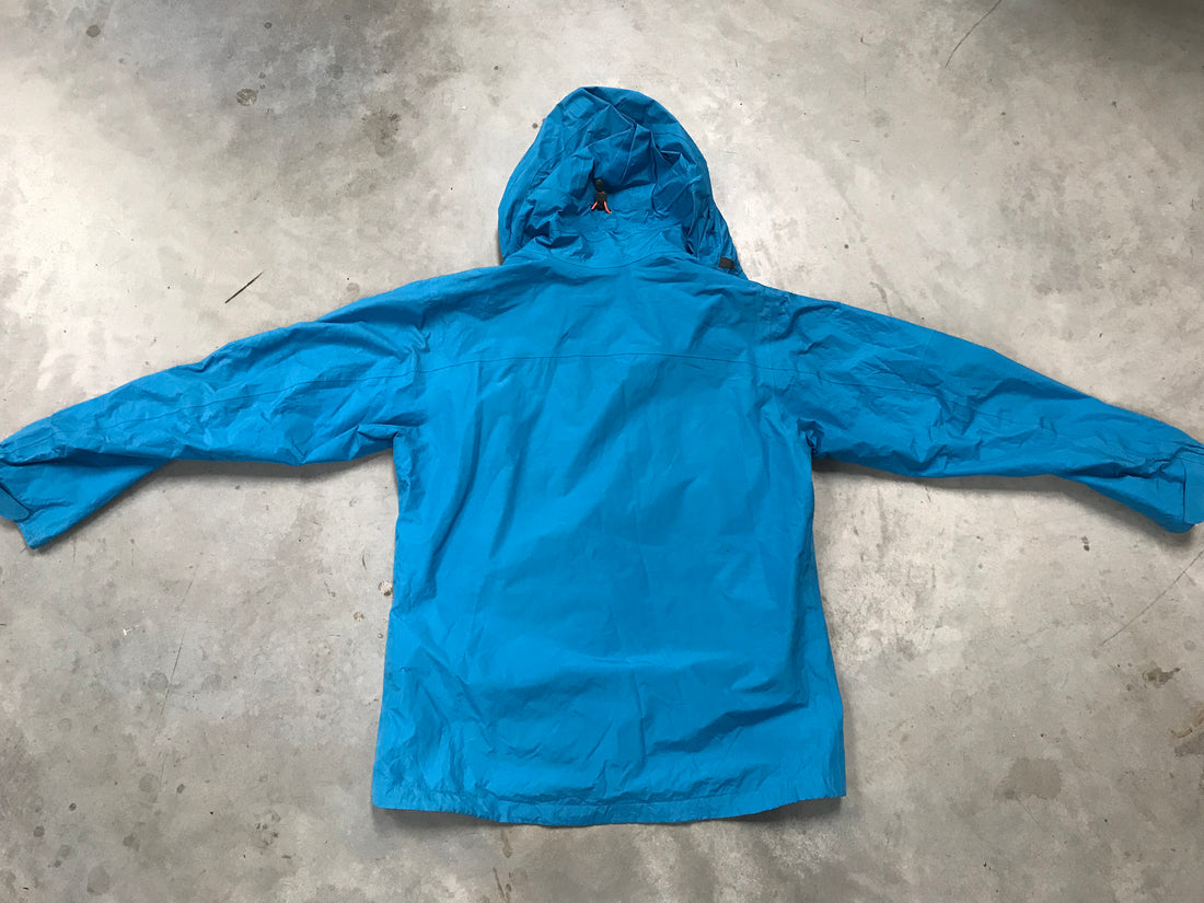 Mont-Bell Mens Ski / Snowboard Jacket *Excellent Condition*