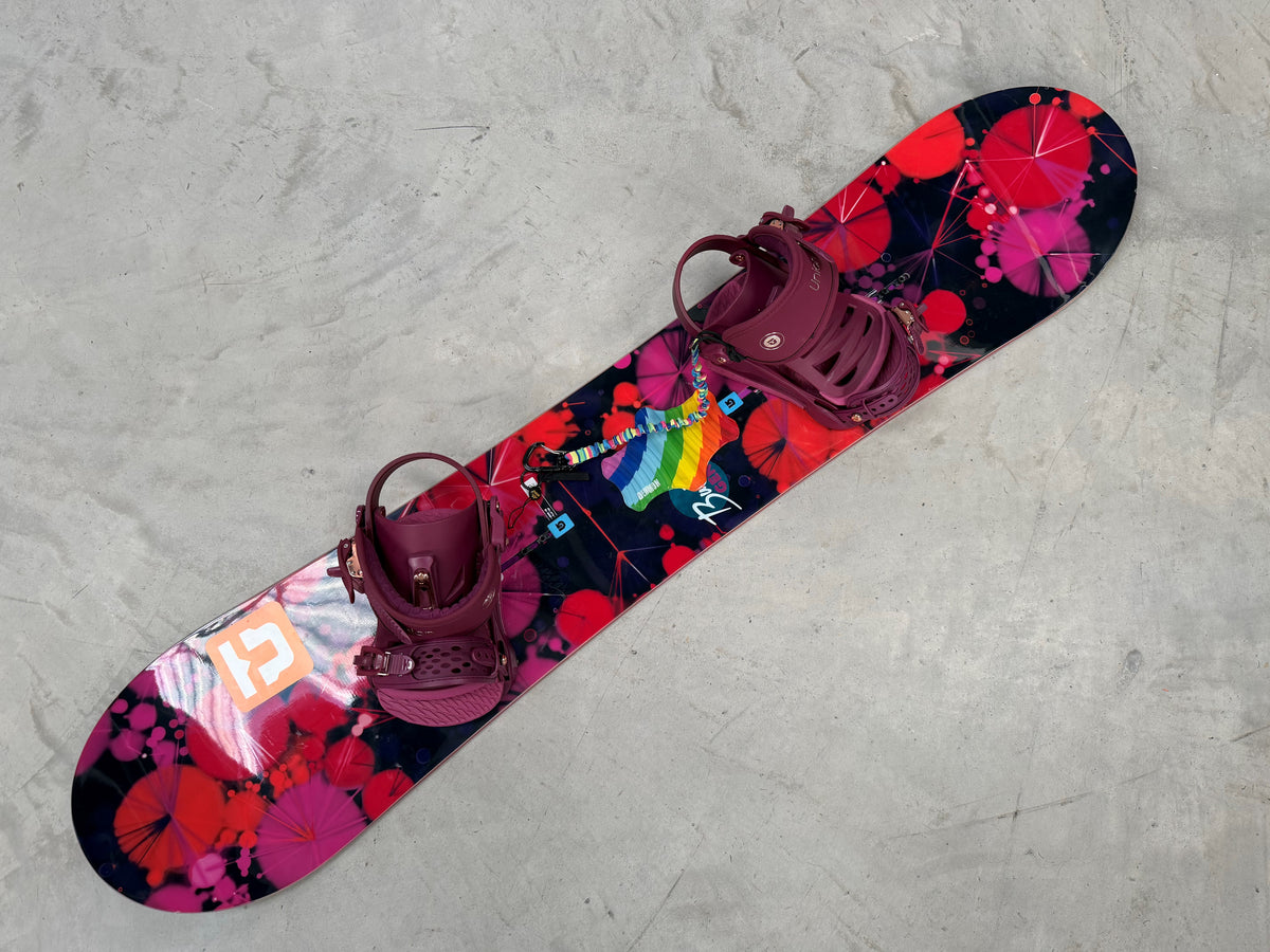 Burton Woman's Genie 138cm Snowboard With Union Bindings